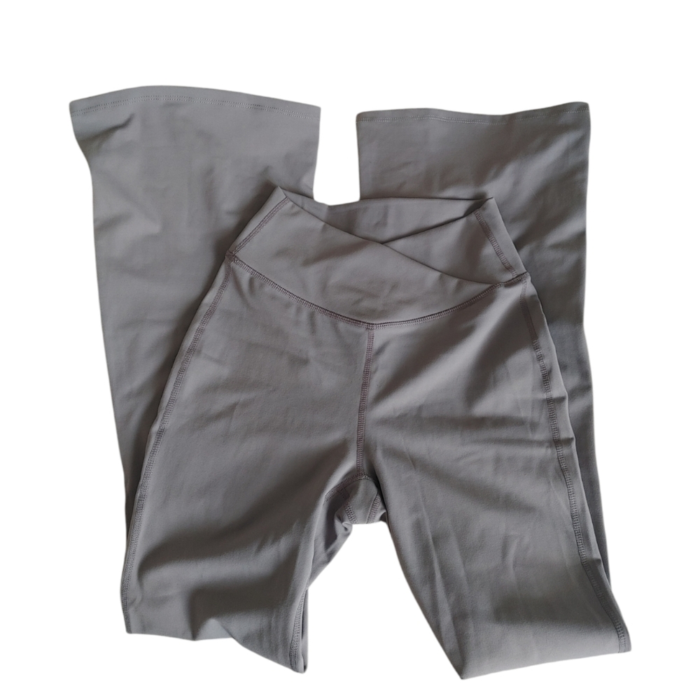 HALARA Silent Storm Grey Flare Leggings